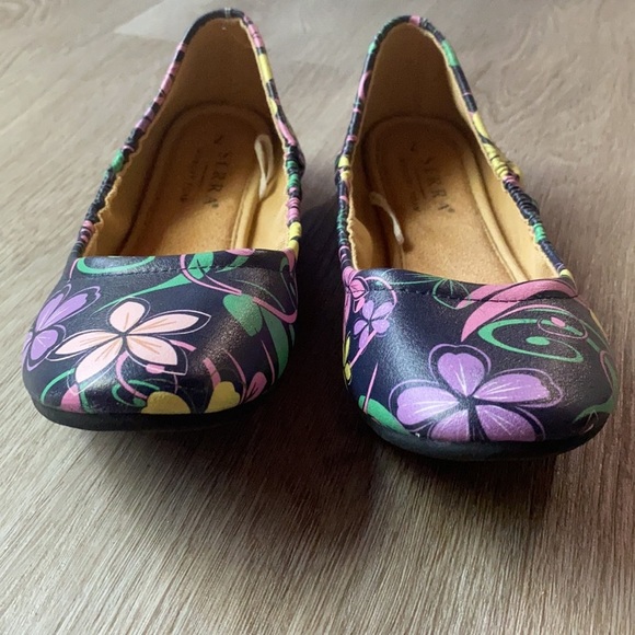 Serra Memory Foam Floral Ballet Flats - Picture 3 of 10